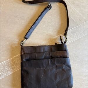 Classic Women's Crossbody Bag in Dark Brown Leather-Style